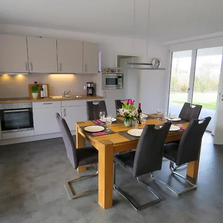 Haus Zwischen Den Deichen 1 *