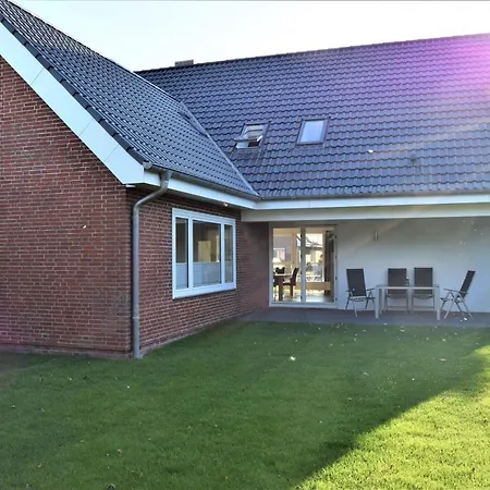 Haus Zwischen Den Deichen 1 * Büsum